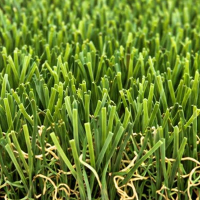 Close-up of Signature 50 turf fibers